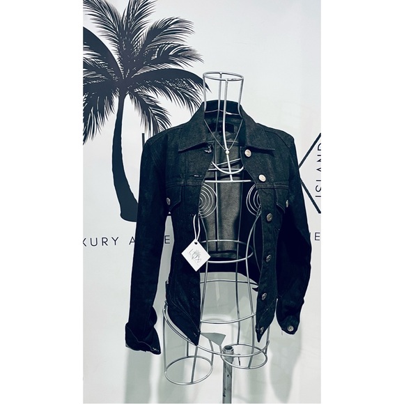 LUX ISLAND | Gucci by Tom Ford 1999 Black Logo Button Cotton Denim Jacket $900 - Picture 3 of 8